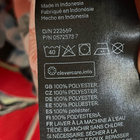 H&M Size 6 Red Flora Crepe Dress - Picture 8 of 11